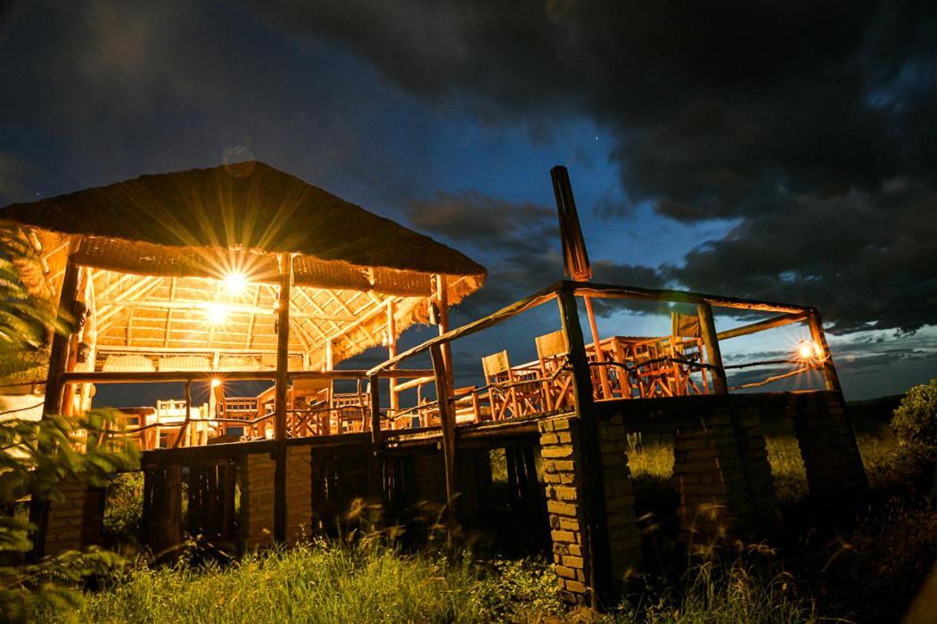 Kazinga Wilderness Safari Camp Hotel Kasese Exterior foto